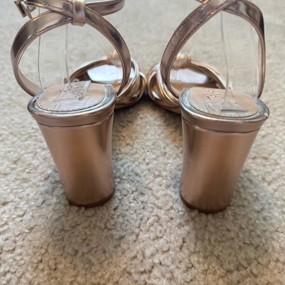 Jewel Badgley Mischka Women's Christen Knot Detail Block Heel Evening Sandals - Picture 5 of 9